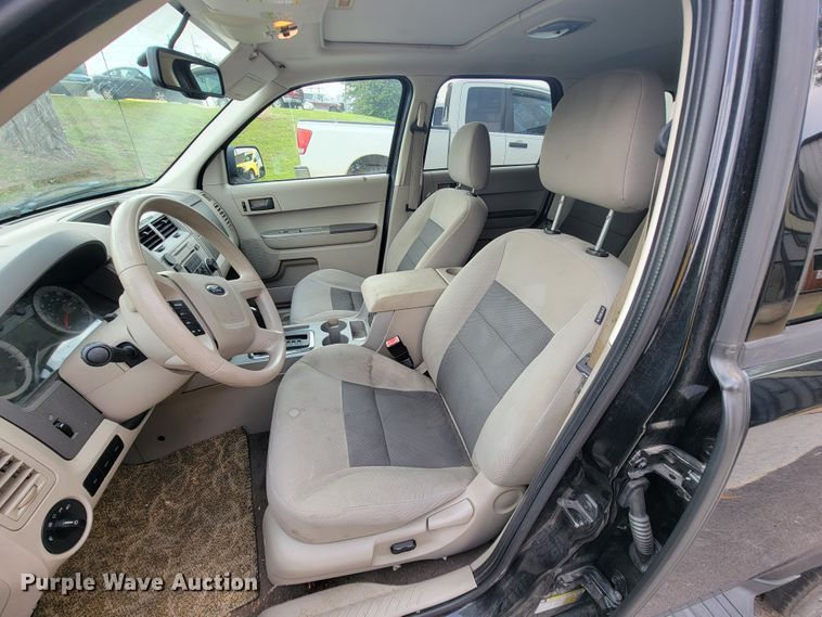 image for item KD9399 2008 Ford Escape XLT  SUV