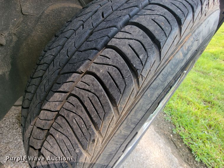 image for item KD9399 2008 Ford Escape XLT  SUV