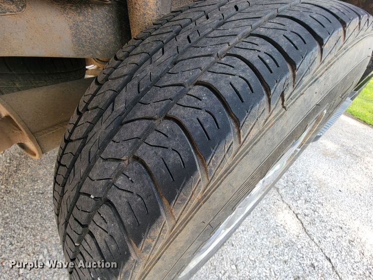 image for item KD9399 2008 Ford Escape XLT  SUV