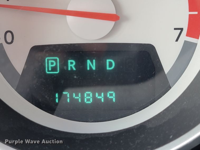 image for item KD9400 2010 Dodge Grand Caravan SE  van