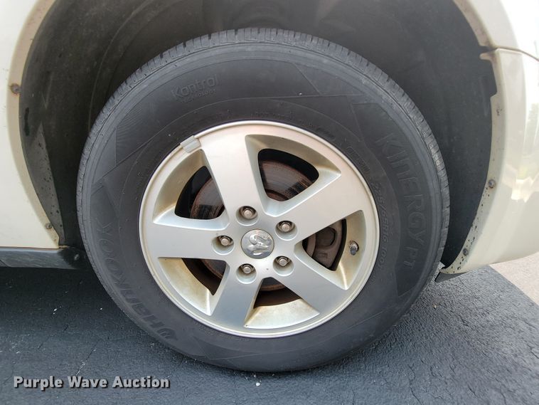 image for item KD9400 2010 Dodge Grand Caravan SE  van
