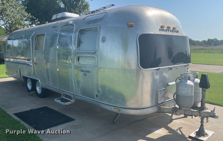 image for item KK9546 1978 Airstream Sovereign  camper