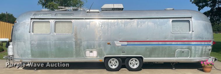 image for item KK9546 1978 Airstream Sovereign  camper
