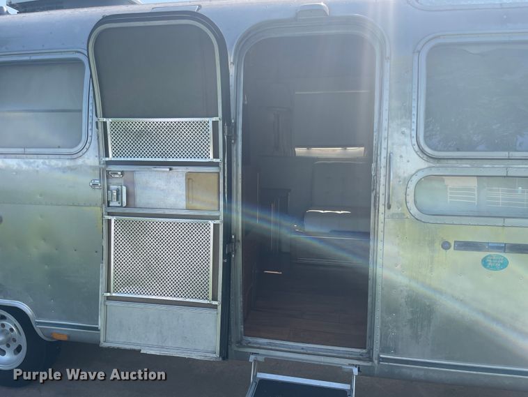 image for item KK9546 1978 Airstream Sovereign  camper