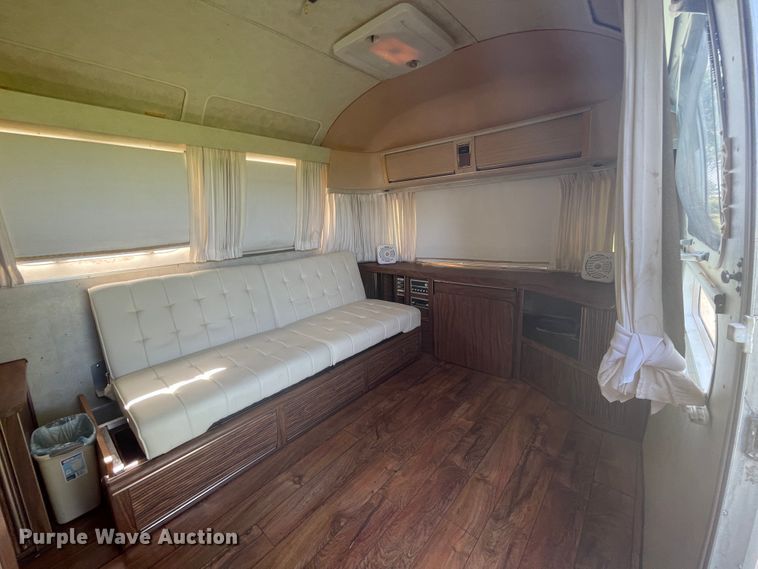 image for item KK9546 1978 Airstream Sovereign  camper