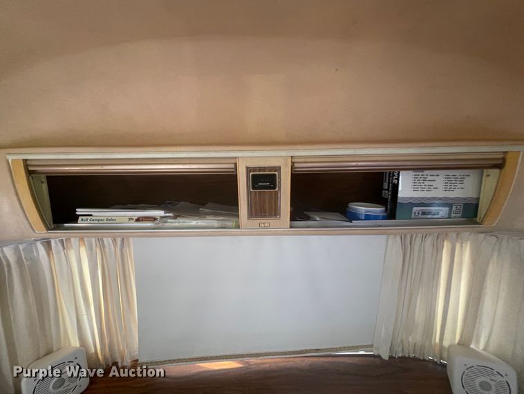 image for item KK9546 1978 Airstream Sovereign  camper