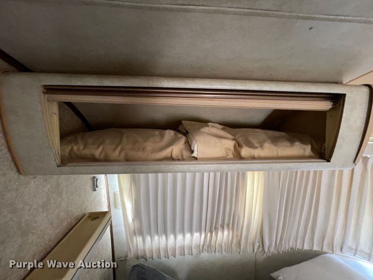 image for item KK9546 1978 Airstream Sovereign  camper