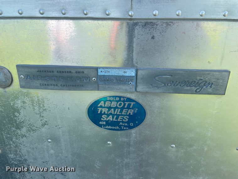 image for item KK9546 1978 Airstream Sovereign  camper