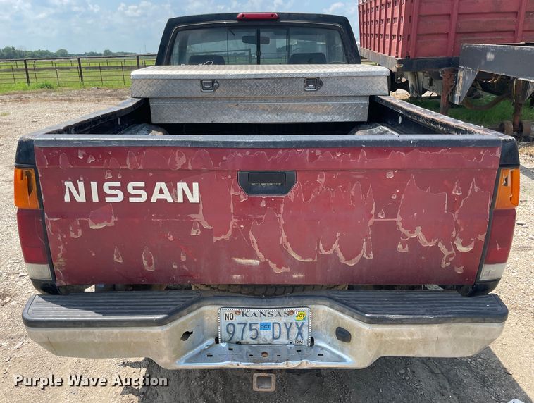 image for item KK9565 1997 Nissan  pickup truck