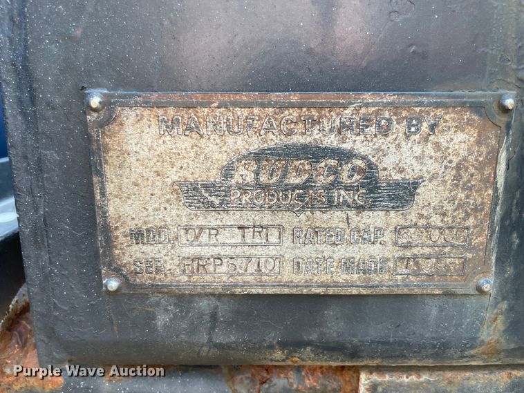 image for item KK9619 1999 Mack RD6  roll-off container truck