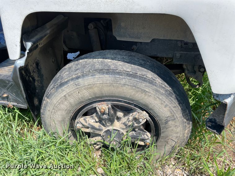 image for item KK9619 1999 Mack RD6  roll-off container truck