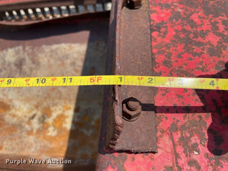 image for item KK9628 1985 Leon  rock picker