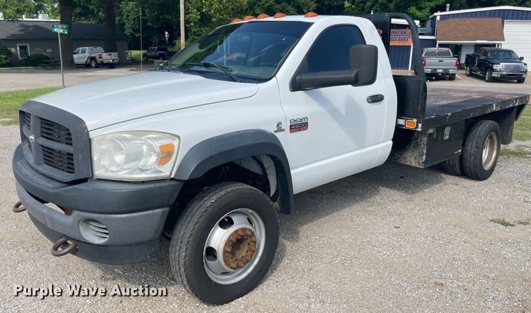 image for item KK9632 2008 Dodge Ram 4500  flatbed truck