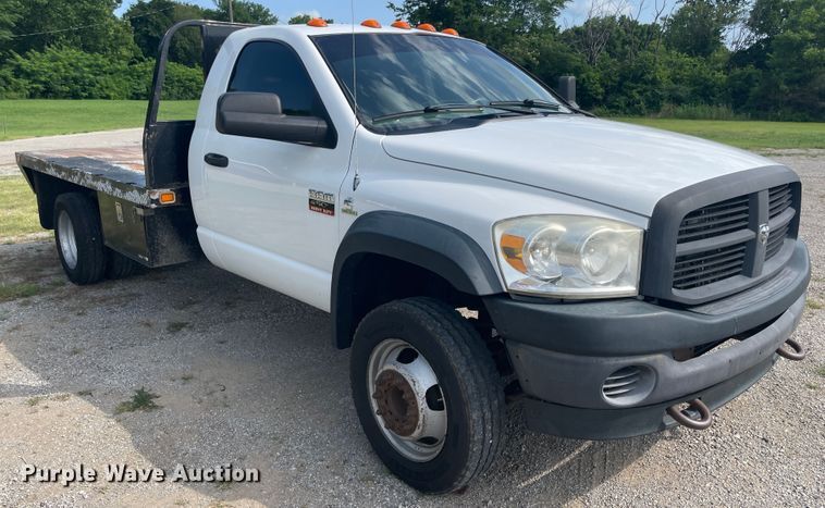 image for item KK9632 2008 Dodge Ram 4500  flatbed truck