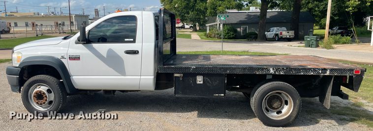 image for item KK9632 2008 Dodge Ram 4500  flatbed truck