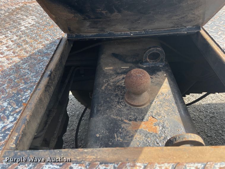 image for item KK9632 2008 Dodge Ram 4500  flatbed truck