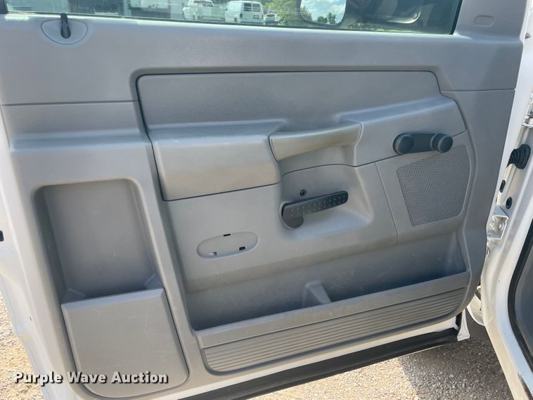 image for item KK9632 2008 Dodge Ram 4500  flatbed truck