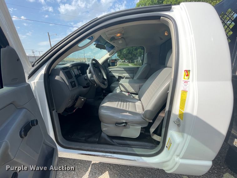 image for item KK9632 2008 Dodge Ram 4500  flatbed truck