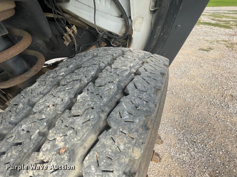 image for item KK9632 2008 Dodge Ram 4500  flatbed truck