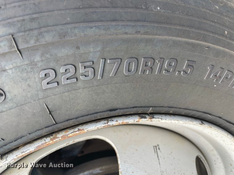 image for item KK9632 2008 Dodge Ram 4500  flatbed truck