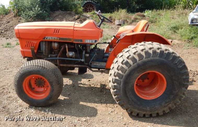 image for item KV9227 Kubota L295DT  MFWD tractor