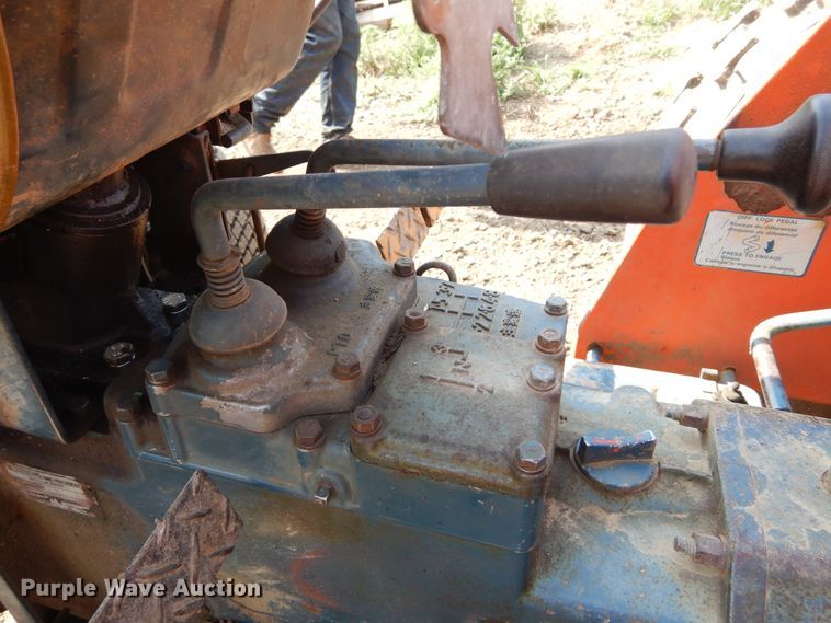 image for item KV9227 Kubota L295DT  MFWD tractor