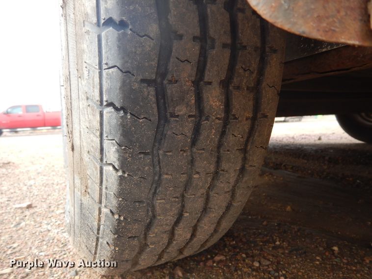 image for item KV9239 2001 Beckha-R  enclosed cargo trailer