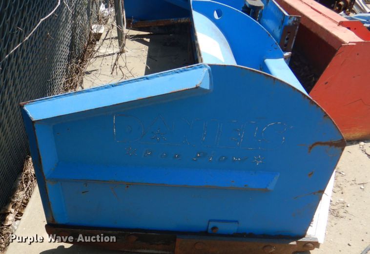 image for item KW9892 Daniels  121"W skid steer box blade