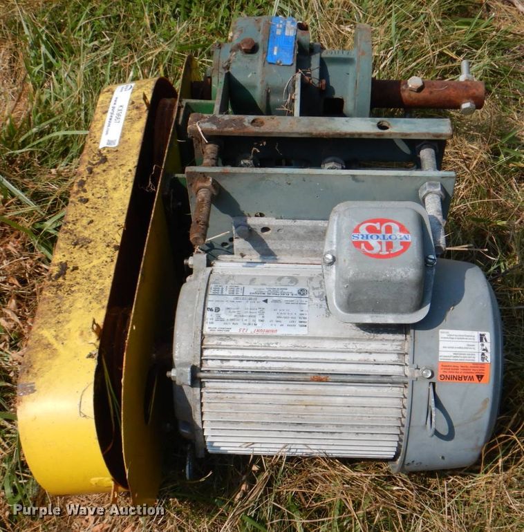 image for item KX9667 Unimount A899A  electric motor