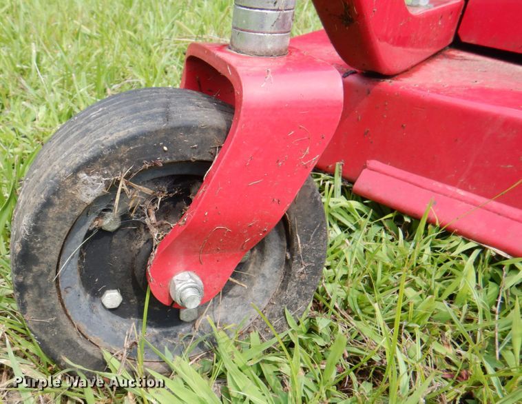 image for item KX9672 Mahindra  rotary mower