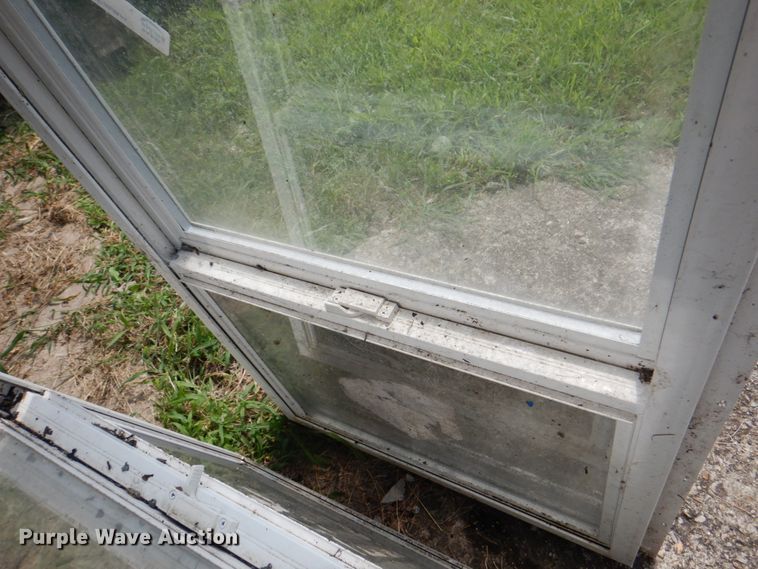 image for item KX9673 (2) windows