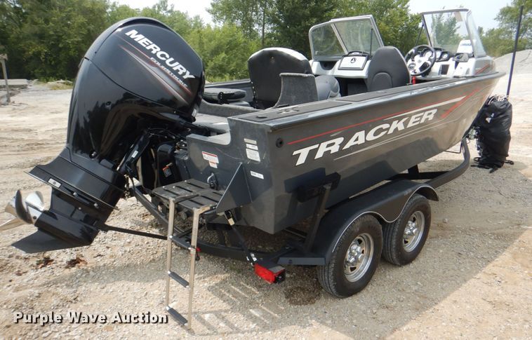 image for item KX9675 2019 Tracker Targa V18  boat