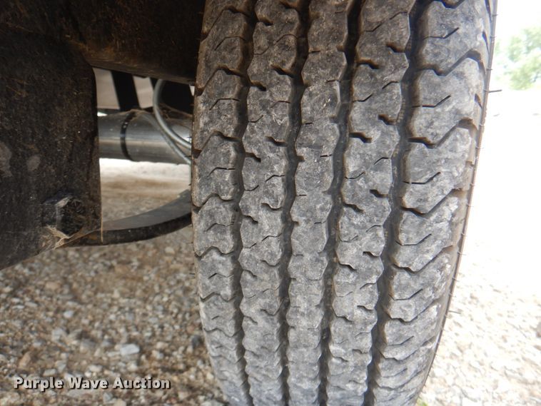 image for item KX9675 2019 Tracker Targa V18  boat