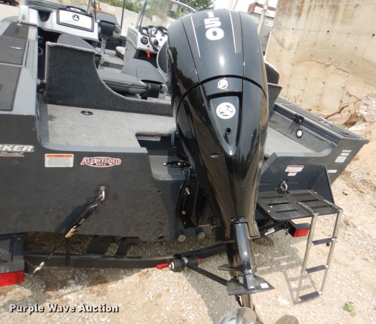 image for item KX9675 2019 Tracker Targa V18  boat