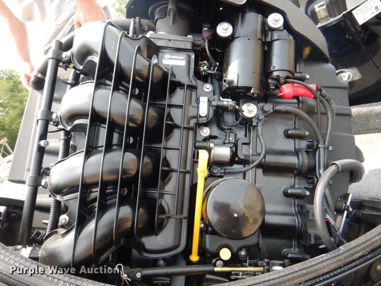 image for item KX9675 2019 Tracker Targa V18  boat