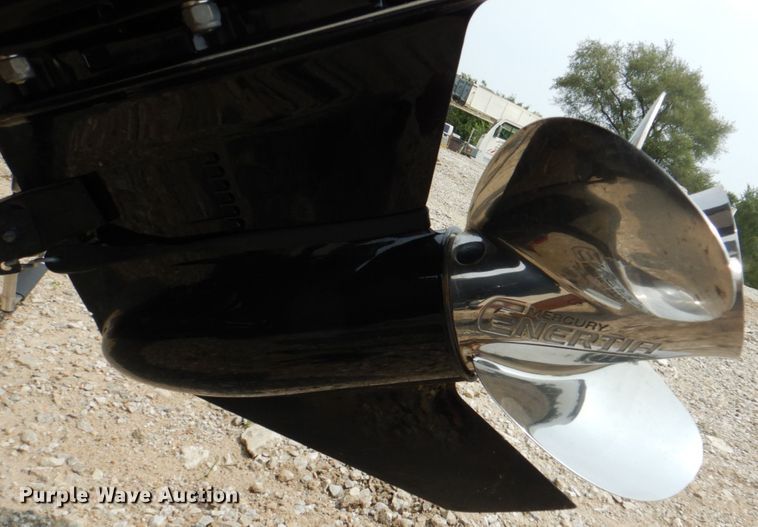 image for item KX9675 2019 Tracker Targa V18  boat