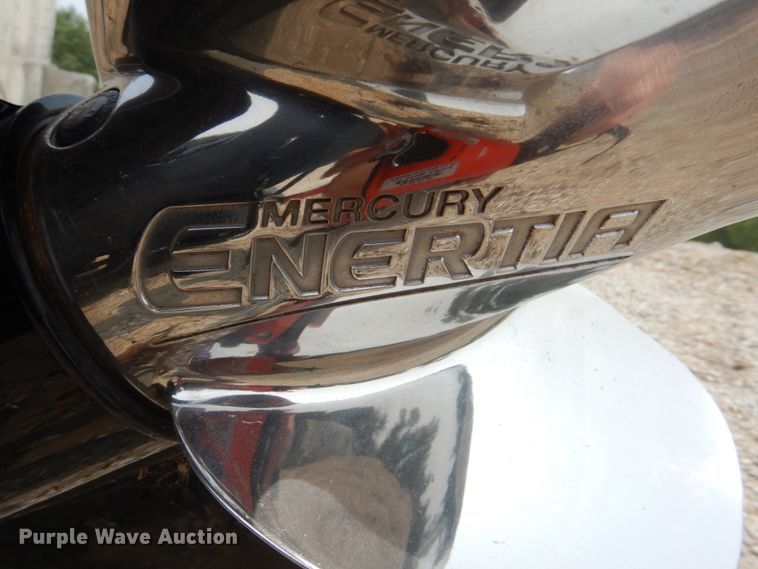 image for item KX9675 2019 Tracker Targa V18  boat