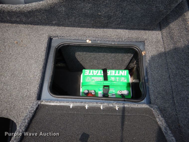 image for item KX9675 2019 Tracker Targa V18  boat