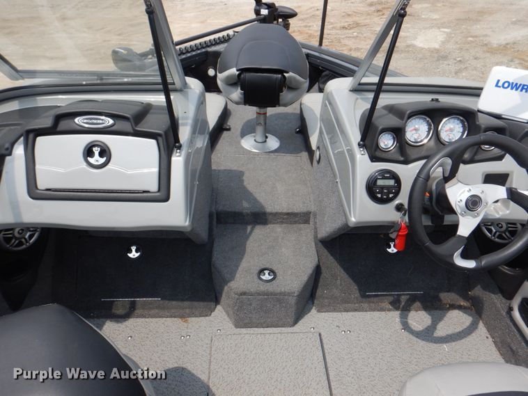 image for item KX9675 2019 Tracker Targa V18  boat