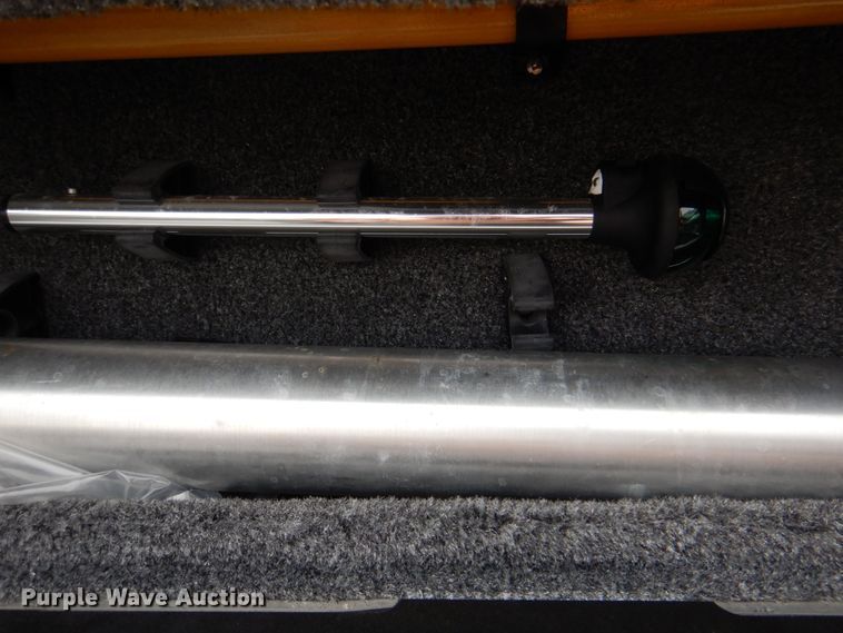 image for item KX9675 2019 Tracker Targa V18  boat