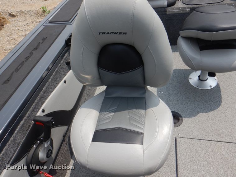 image for item KX9675 2019 Tracker Targa V18  boat