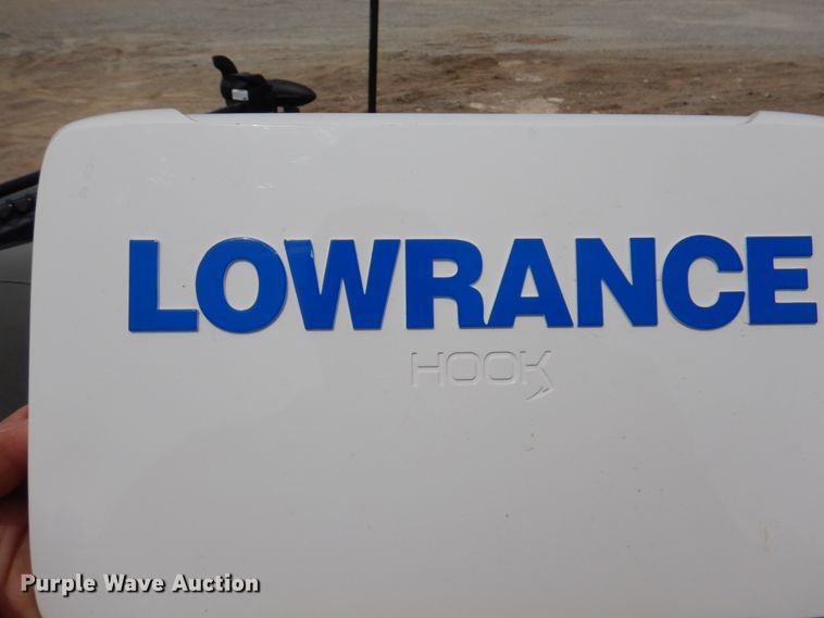 image for item KX9675 2019 Tracker Targa V18  boat