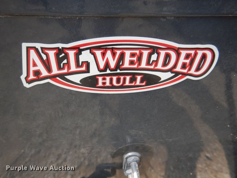 image for item KX9675 2019 Tracker Targa V18  boat