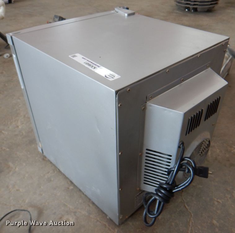 image for item KX9681 Cuisinart CWC-1600  wine fridge