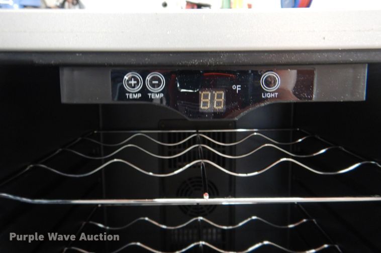 image for item KX9681 Cuisinart CWC-1600  wine fridge