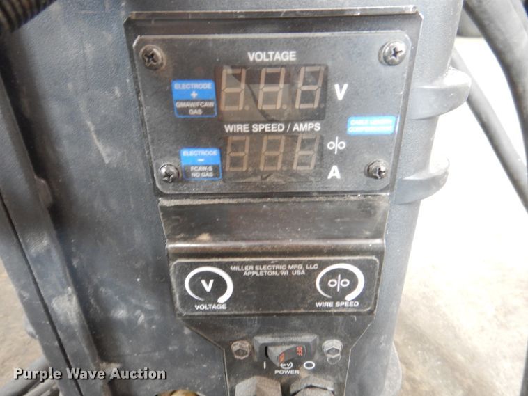 image for item KX9682 Miller ArcReach Suitcase 12  welder