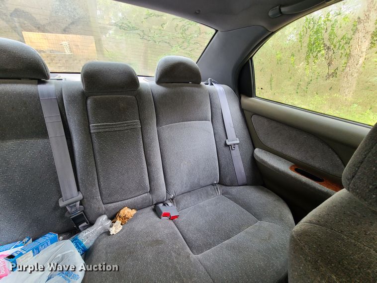 image for item L1273 2001 Kia Optima SE