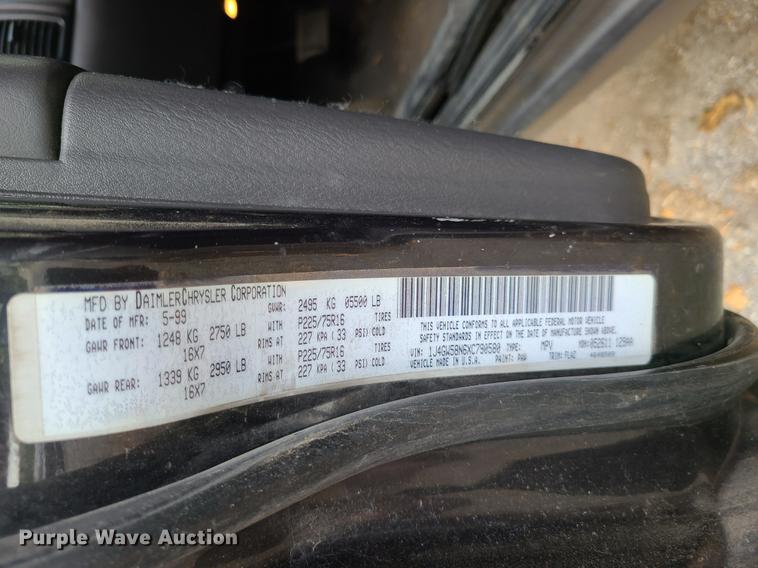 image for item L1276 1999 Jeep Grand Cherokee Laredo  SUV