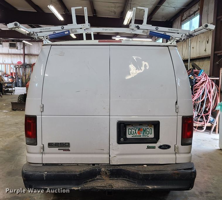image for item L1338 2011 Ford E250  van