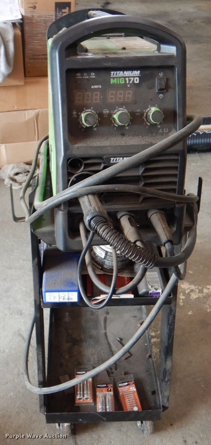 Titanium MIG 170 welder in Stanberry, MO Item KX9679 sold Purple Wave
